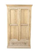 Petite Armoire Shaker en Pin Massif  | 100