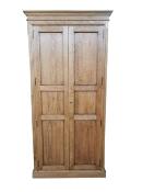 Dressing 2 portes en Pin Ciré Miel Anglais