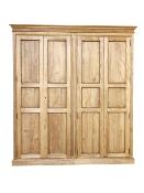 Armoire dressing 4 portes